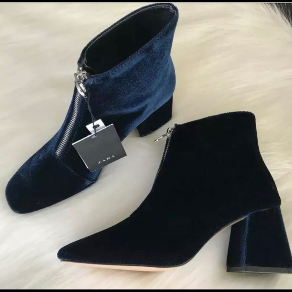 Zara royal blue velvet booties - Picture 8 of 8